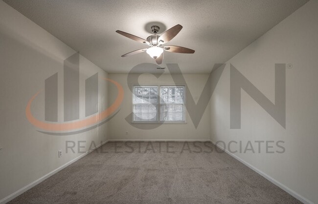 Building Photo - Spacious Home in Desirable Hope Valley Neighborhood!