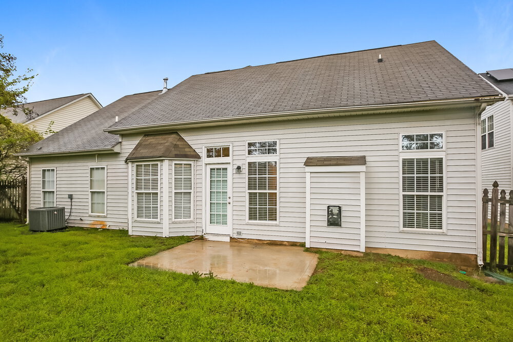 Building Photo - 3425 Stoney Garden Dr