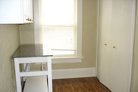 Kitchen with laundry area - 3550 East Douglas Avenue