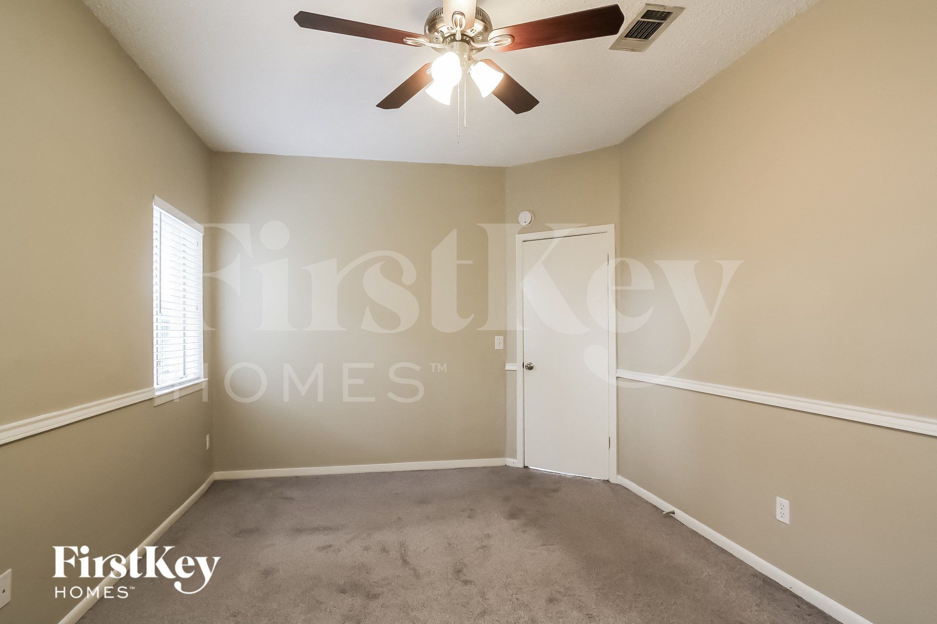 Building Photo - 12123 Flaxen Dr