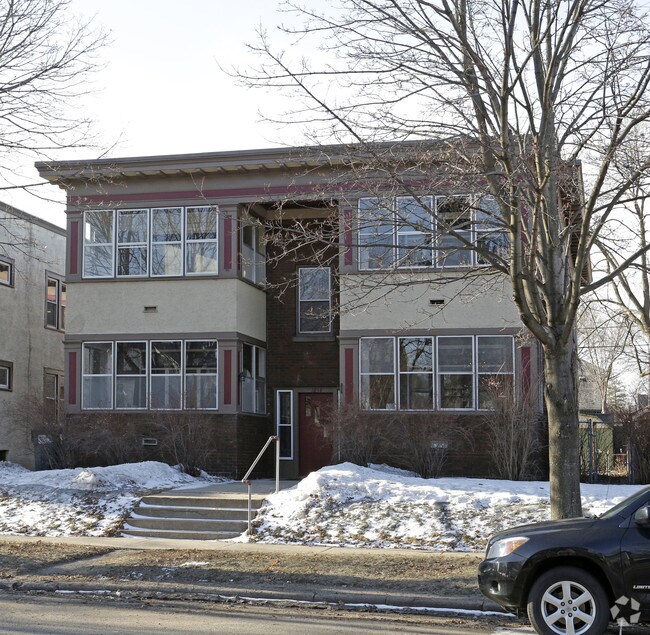 Building Photo - 1654 Selby Ave