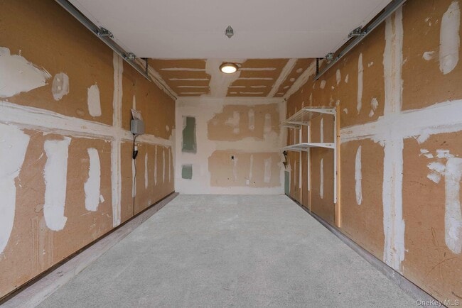 Building Photo - 54 Evergreen St