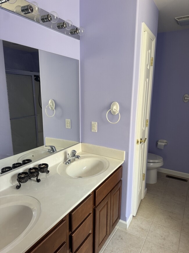 Building Photo - 4155 Captains Corridor