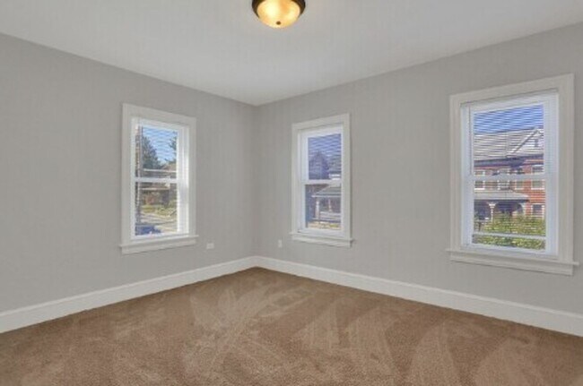 Building Photo - Beautiful 3 Bed, 1.5 Bath Home in Hanover, Pa!