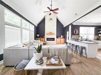 Building Photo - 3485 Goldenrod Dr