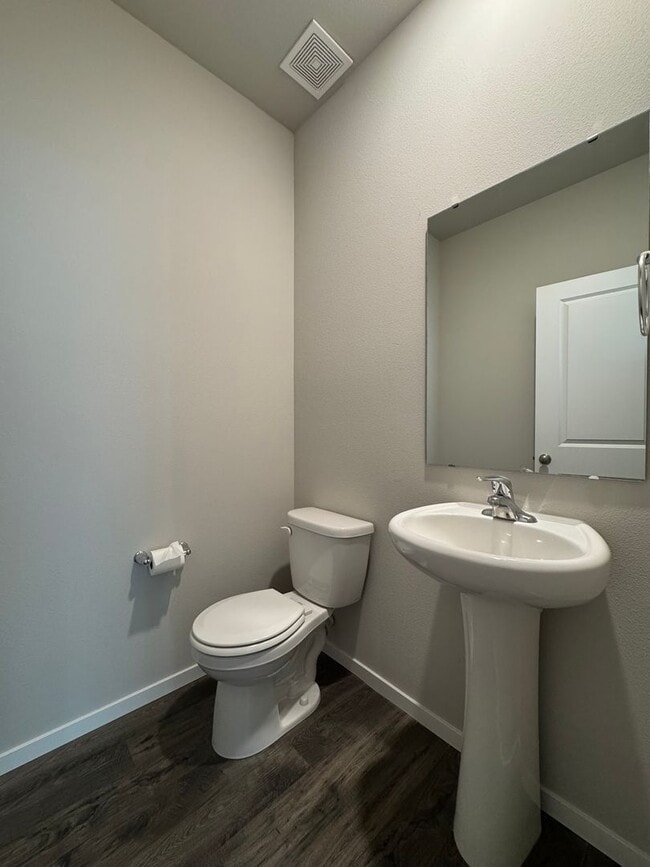 Building Photo - Pet-Friendly 3 Bed Home on Cul-de-Sac
