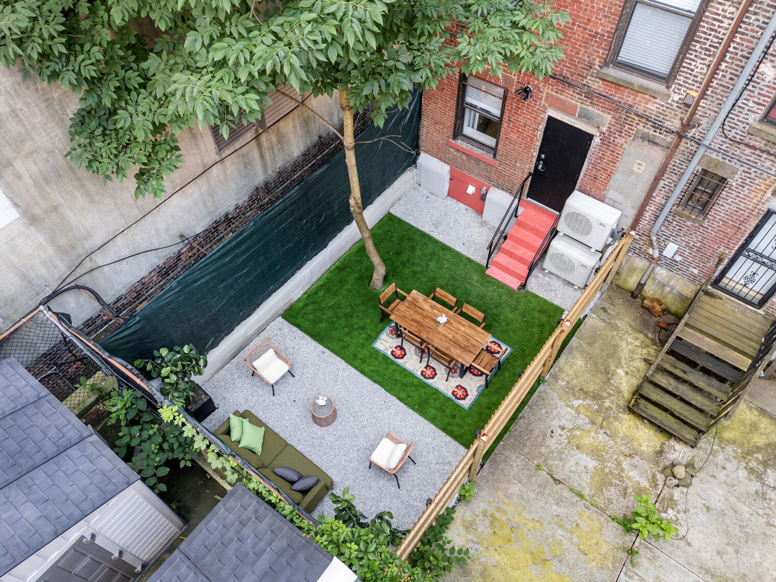 Building Photo - 345 W 123rd St