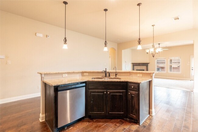 Building Photo - 210 Cool Meadows Ln