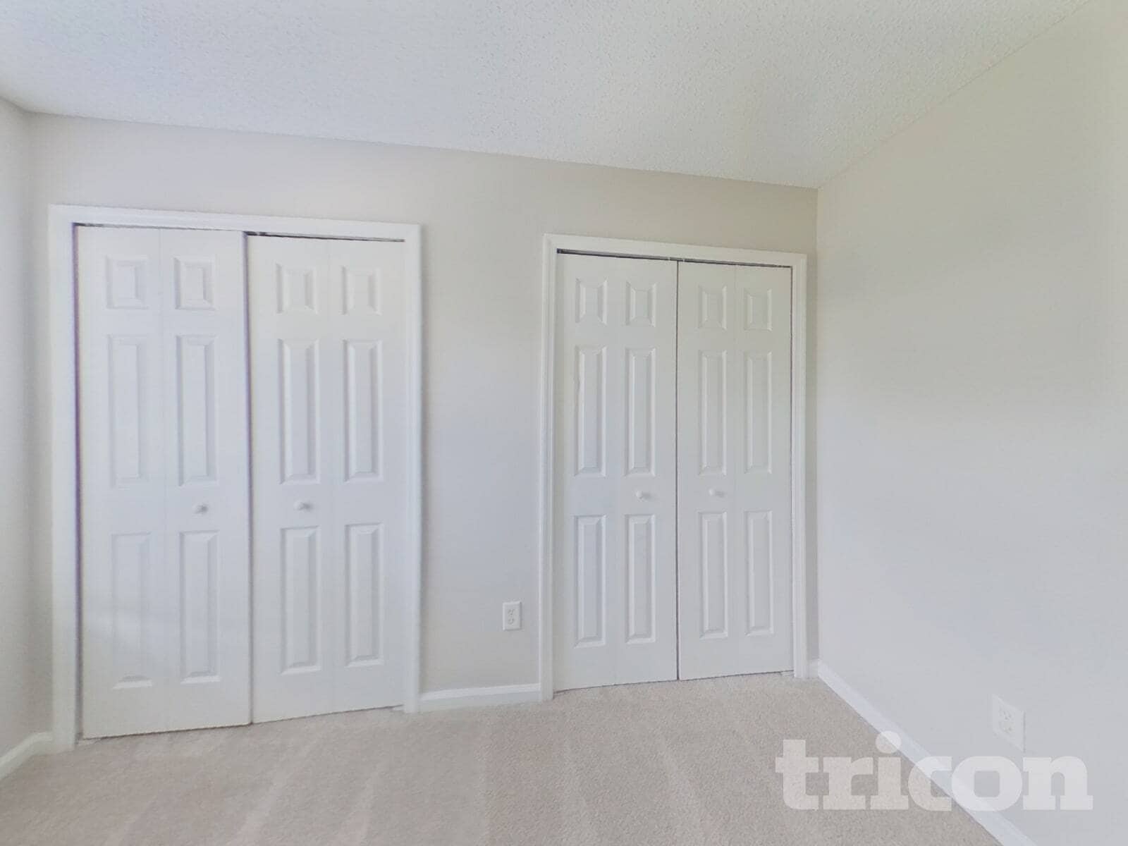 Building Photo - 7125 Beekman Lake Dr