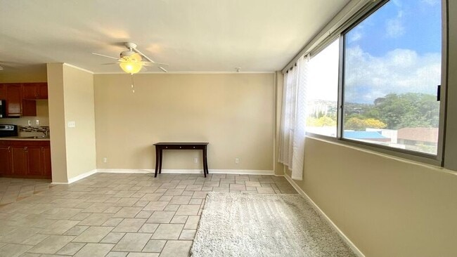 Building Photo - 1025 Kalo Pl