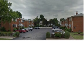 Building Photo - 767 Wehrle Dr