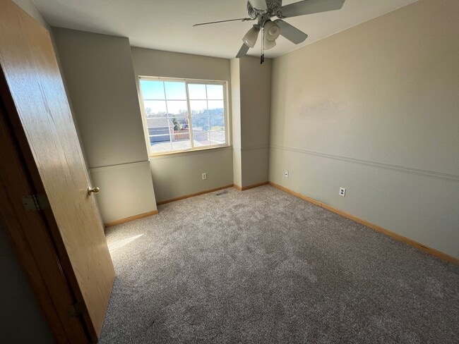 Building Photo - Home in Wellington Pointe!
