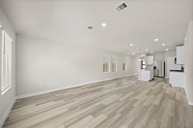 Building Photo - 5707 Madden Ln