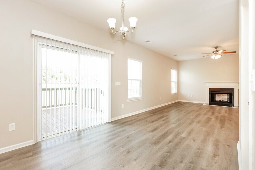 Building Photo - 2716 Apple Cross Ct