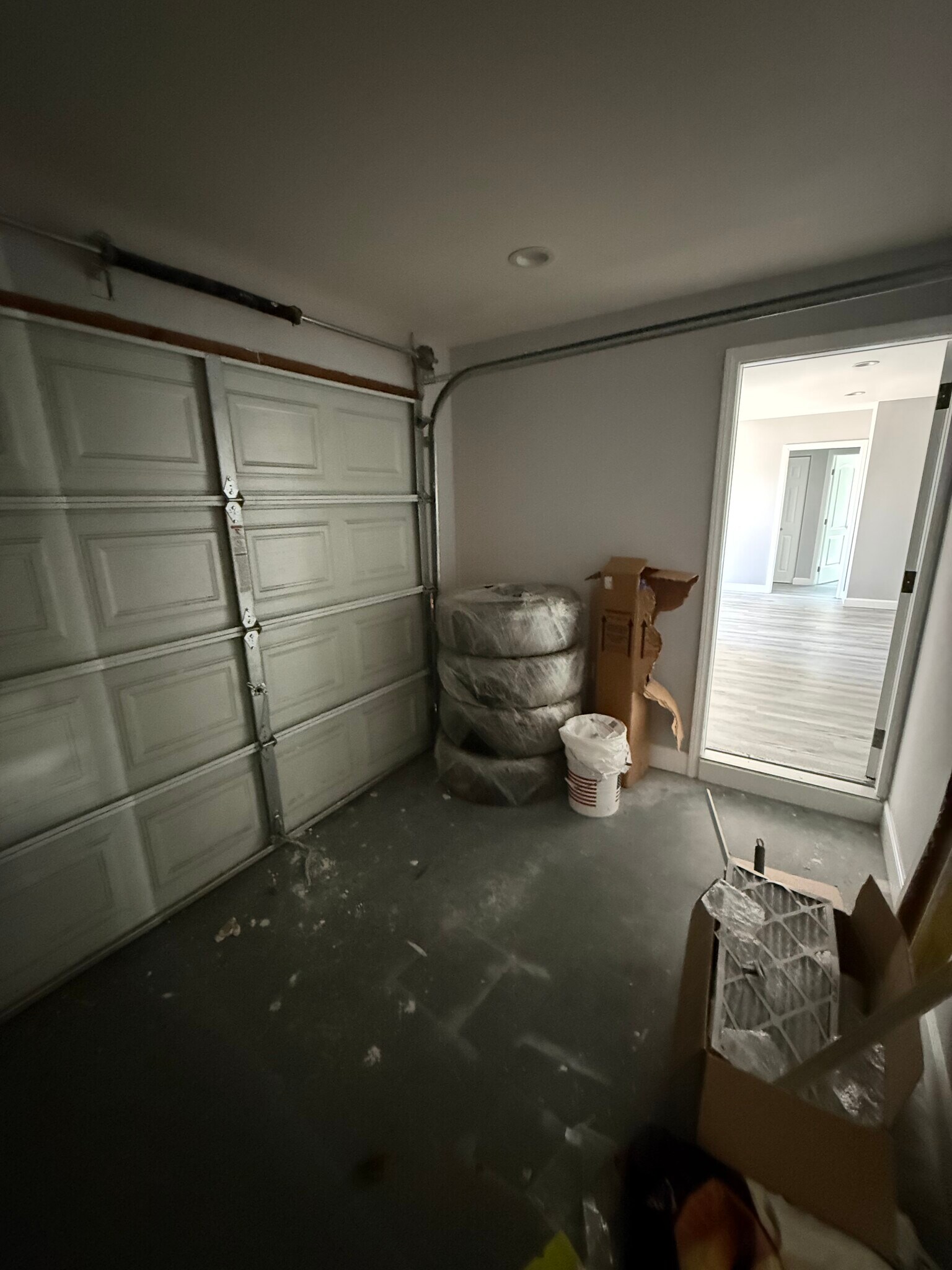 Building Photo - 8225 Ben Ave