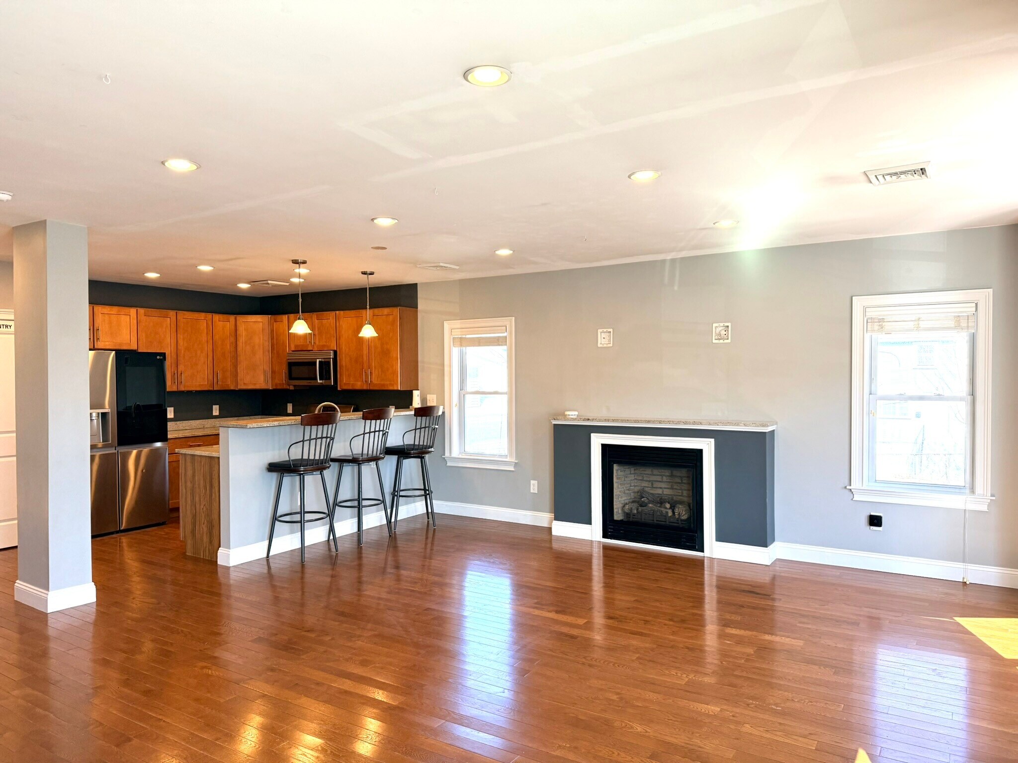 Building Photo - 4 Woodworth St