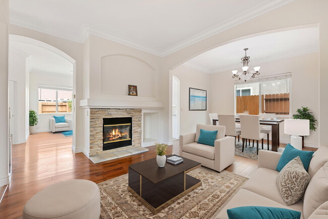 Building Photo - 9642 Lady Bird Ct