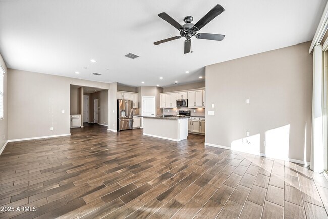 Building Photo - 2373 Farrier Way