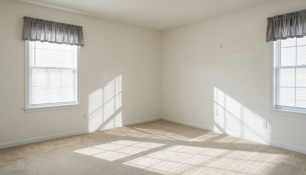 Building Photo - 5395 Elizabeth Place