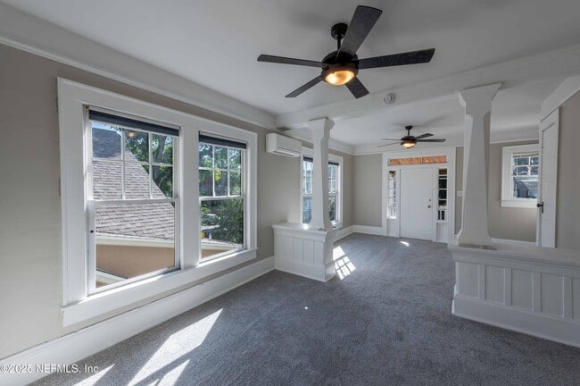 Building Photo - 117 E 4th St