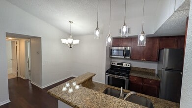 Building Photo - 5168 Conroy Rd