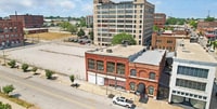 Building Photo - 2007 Locust St