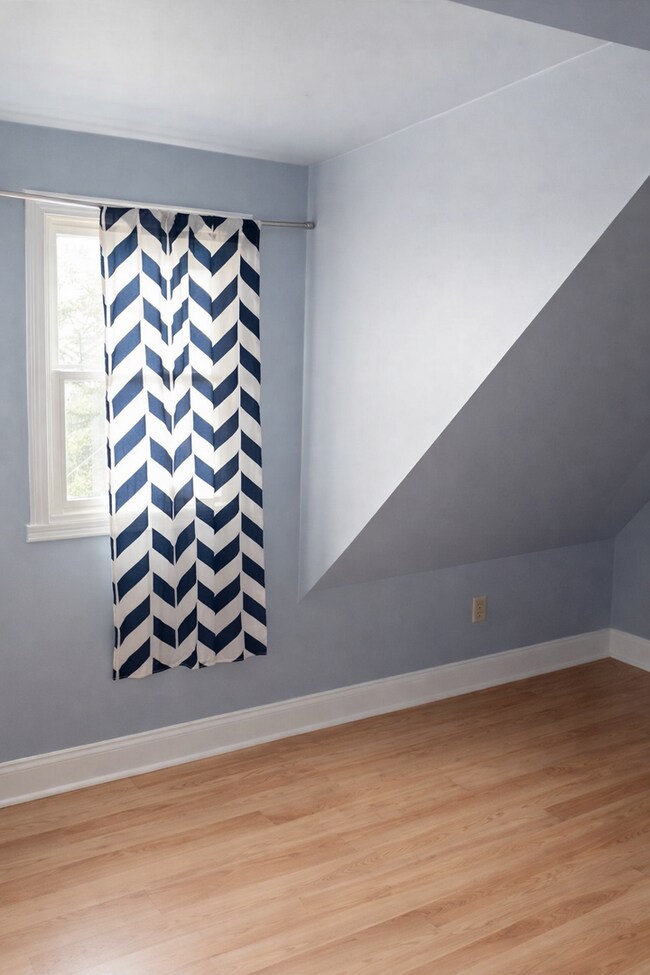 Building Photo - 350 Harrison Ave