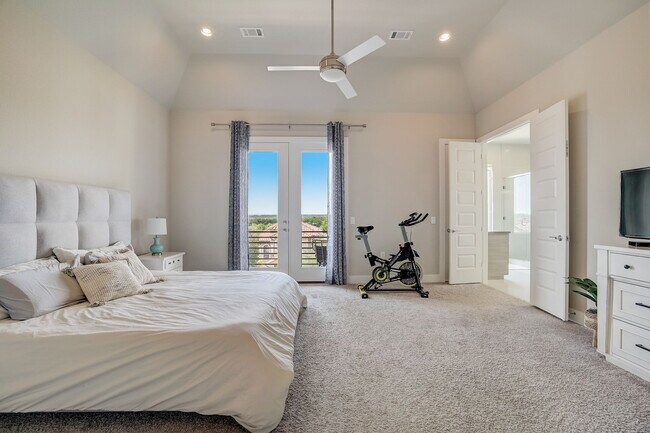 Building Photo - 6205 Seville Dr