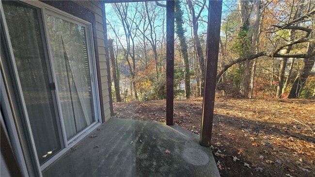 Building Photo - 1308 Red Deer Way