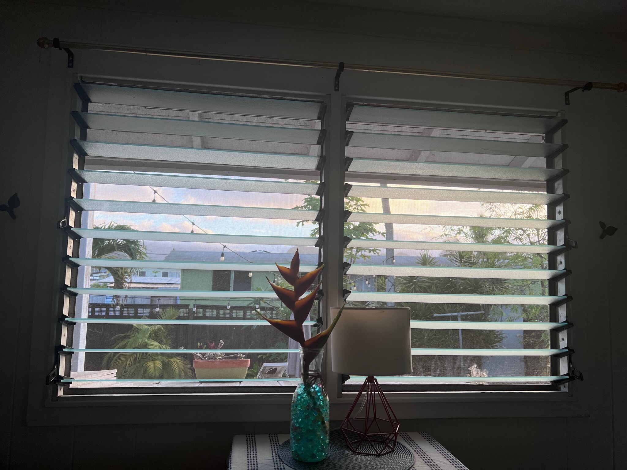 Building Photo - 324B Kalama St