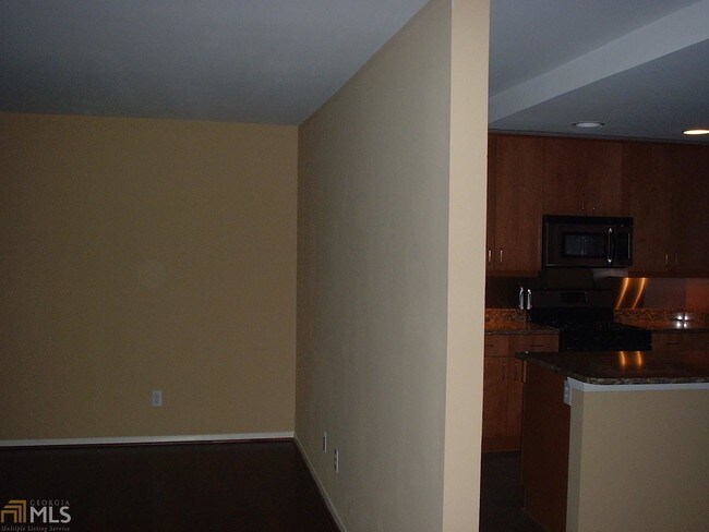 Building Photo - 3046 Briarcliff Rd NE