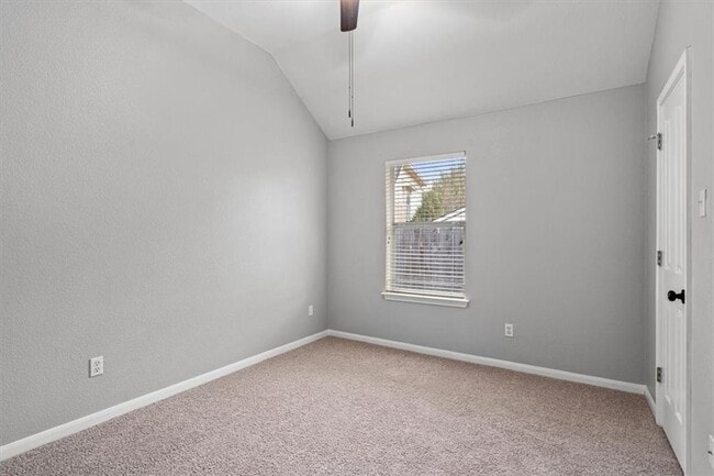 Building Photo - 1111 Springbrook Rd