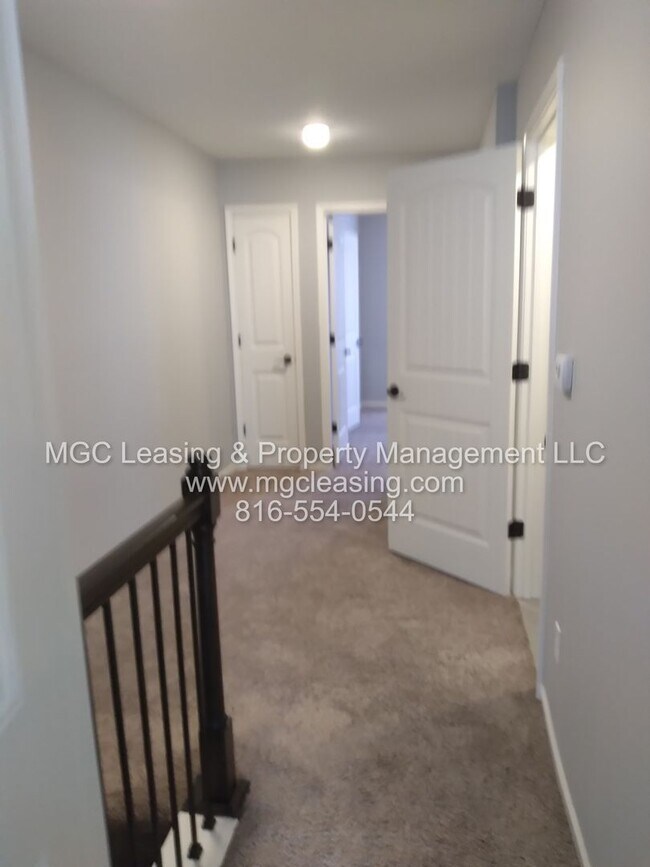 Building Photo - SERRANO, DURANGO LUXURY TOWNHOME: COMMUTER...