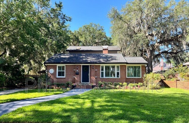Primary Photo - 820 Inwood Terrace
