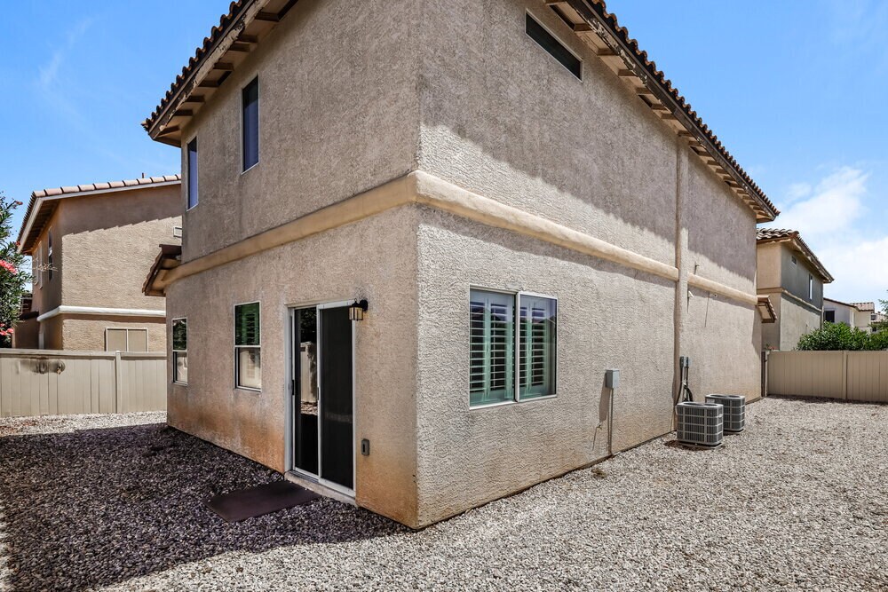 Building Photo - 9327 Pyrope Ct