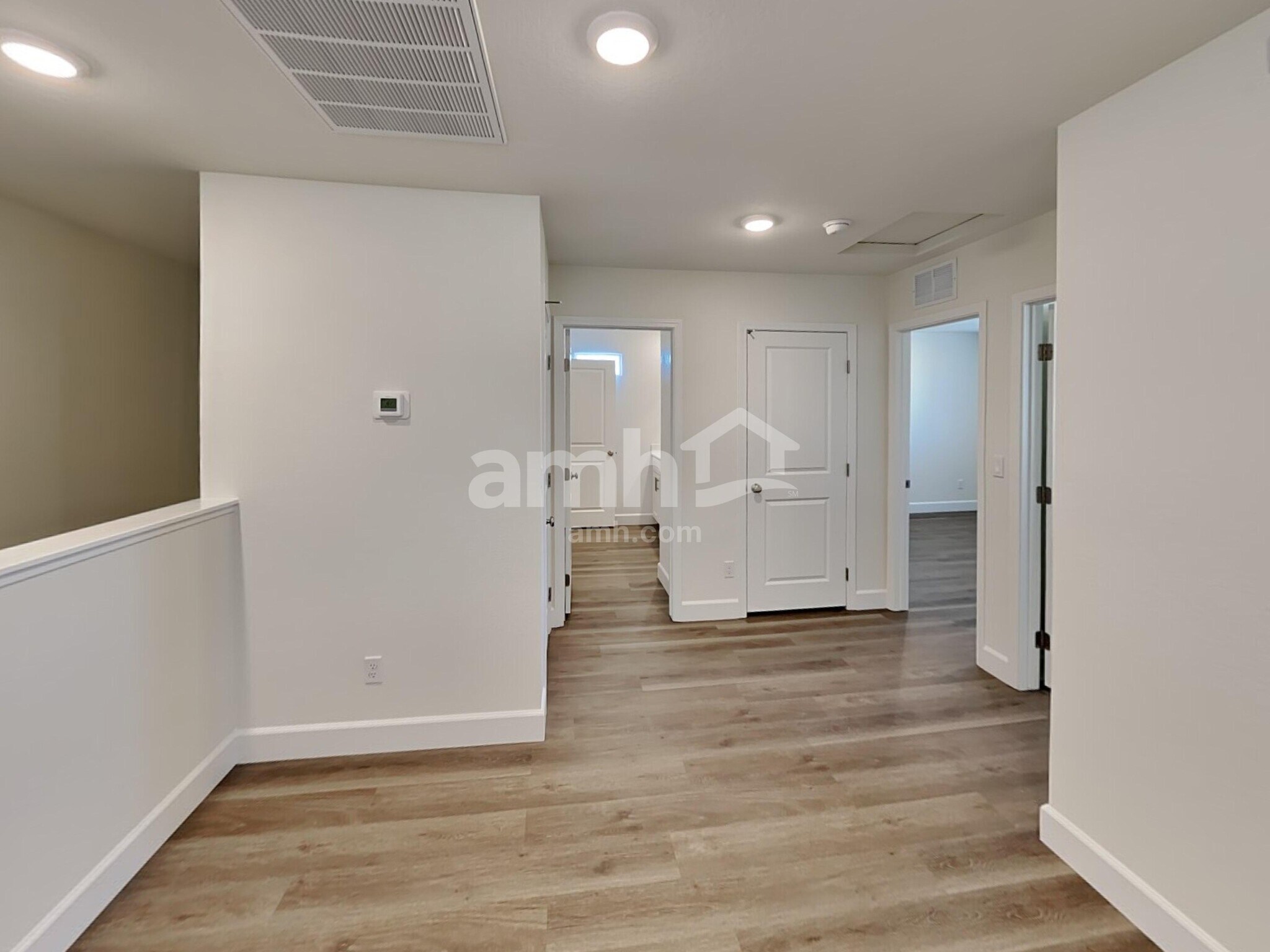 Building Photo - 10322 Medusita St
