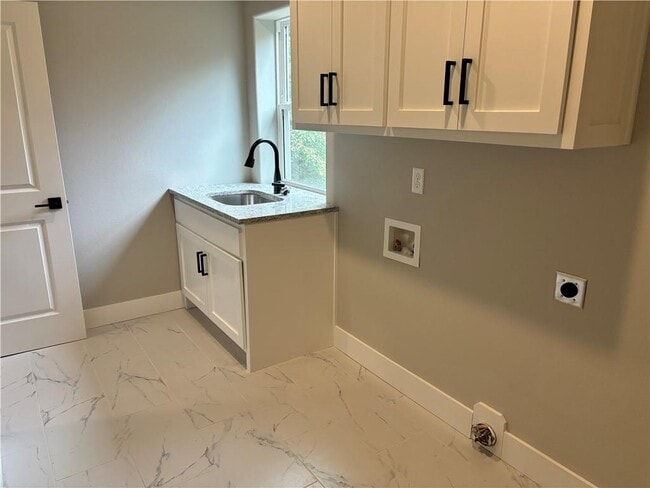 Building Photo - 7 Prestwick Ln