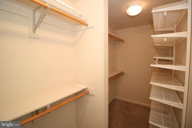 Building Photo - 326 Casey Ln