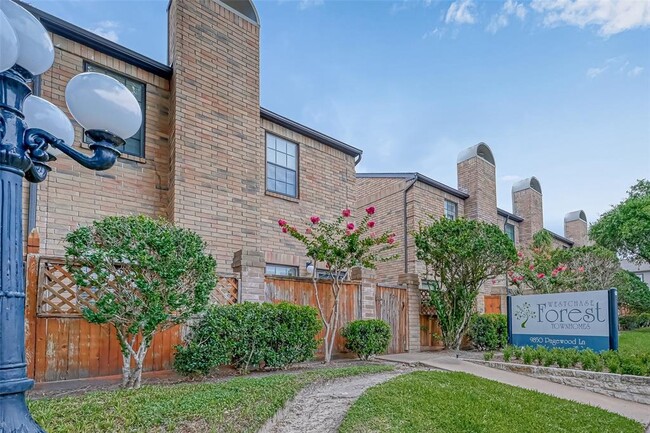 Primary Photo - 9850 Pagewood Ln