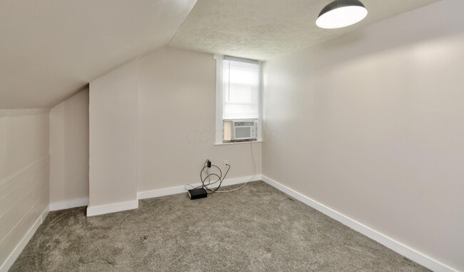 Building Photo - 1517 Hawthorne Ave