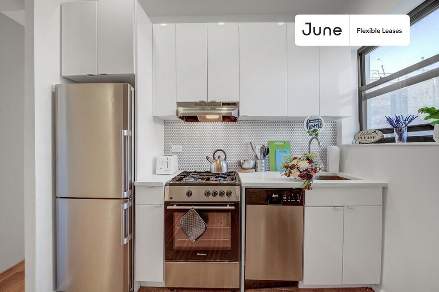 Building Photo - Cute ROOM at The Atlantic House