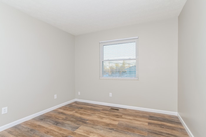 Building Photo - 250 Francisridge Dr