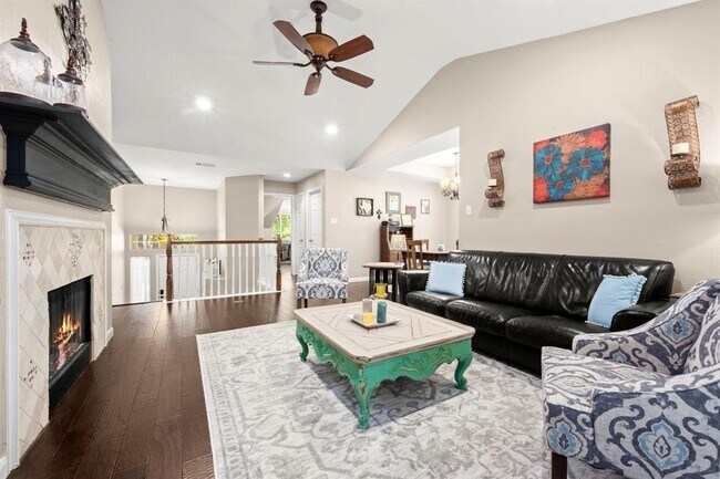 Building Photo - 109 Avonlea Dr