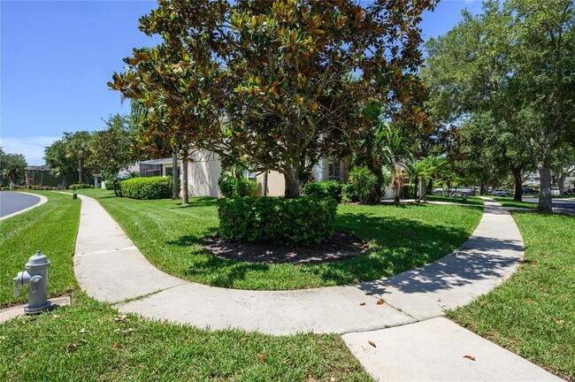 Building Photo - 8500 Sunrise Key Dr