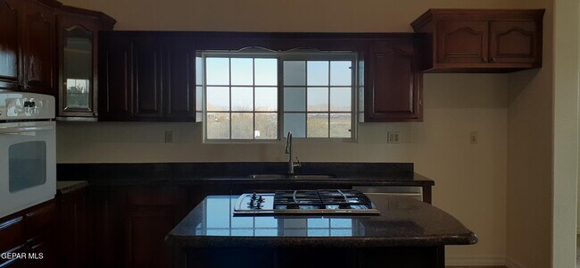 Building Photo - 5466 Buffalo Creek Dr