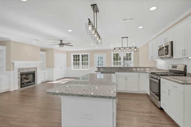 Building Photo - Renovated home in Forest Acres for rent!