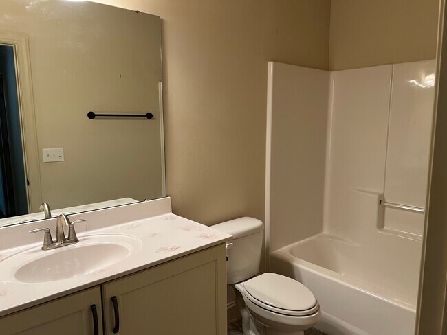 Building Photo - 3234 Championship Dr