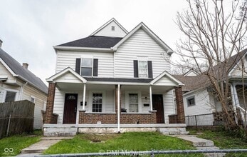 Building Photo - 238 N Beville Ave