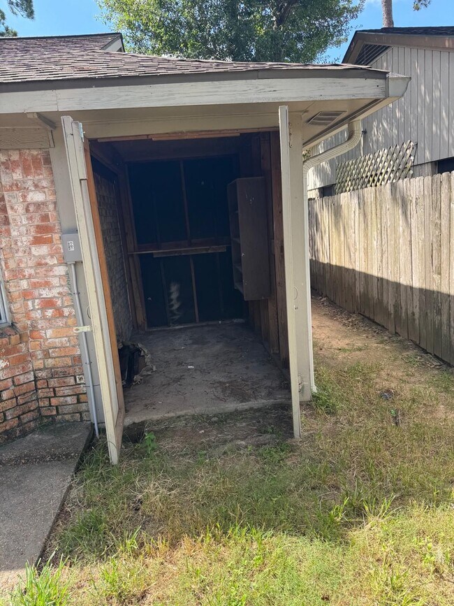 Building Photo - 9706 Galston Ln