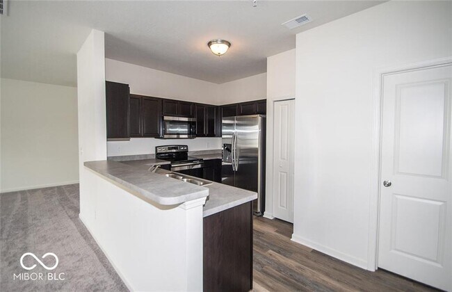Building Photo - 12035 Zircon Ln
